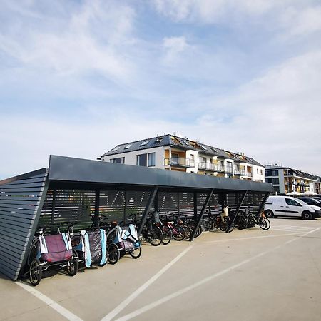 Klimatyzowany Apartament Blue , Sarbinowo Parking Basen ภายนอก รูปภาพ